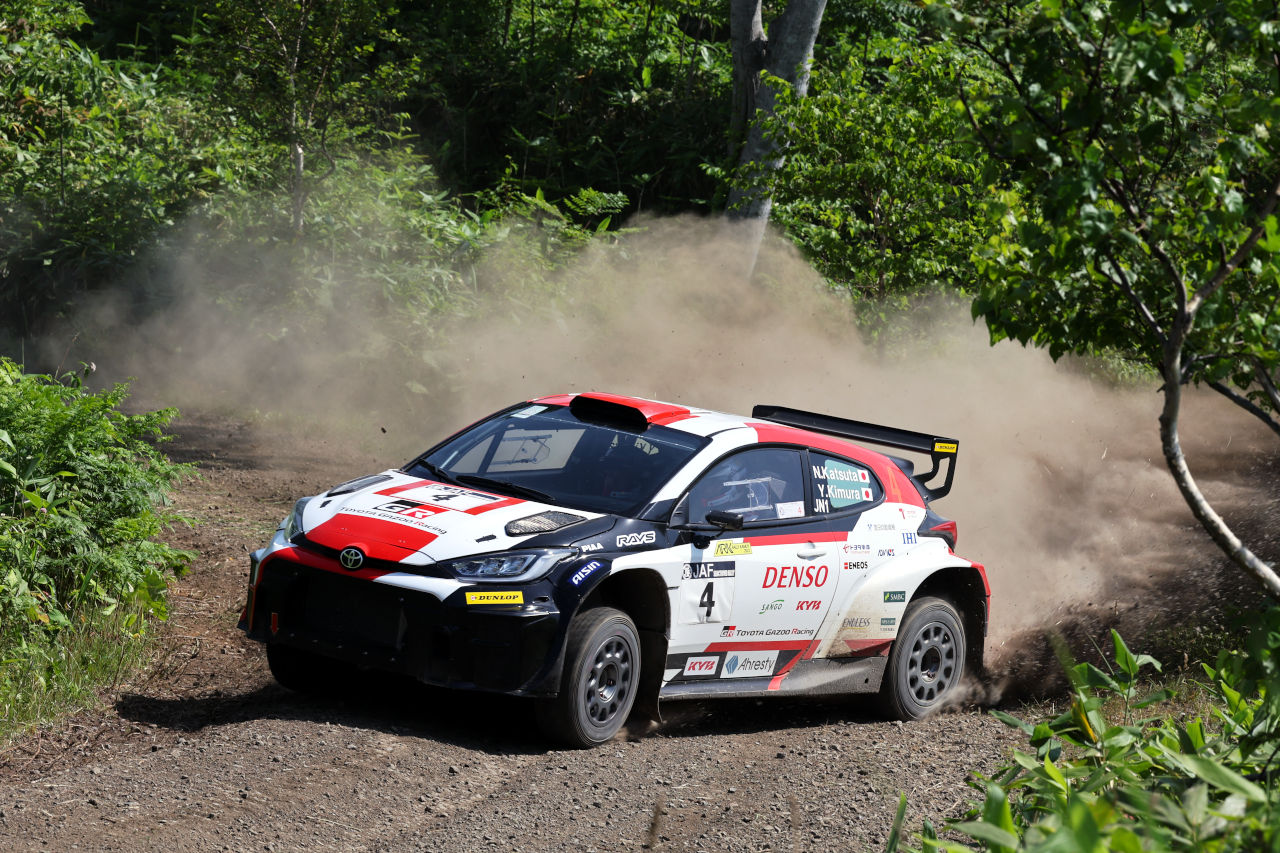 ラリー/WRC | 勝田範彦、11本のSS制す快走で今季初優勝。コバライネンはSS1でリタイア／全日本ラリー第6戦