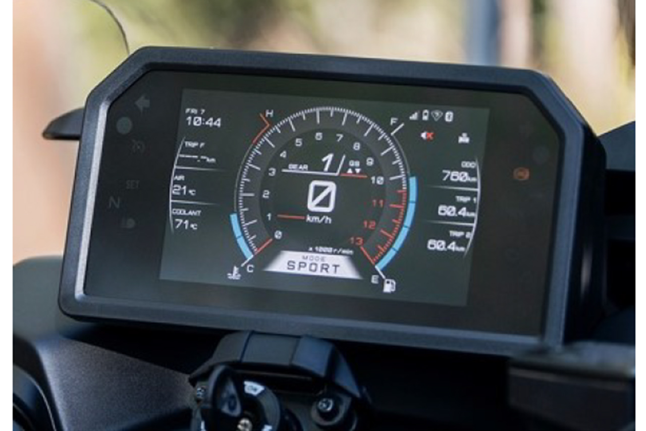 7インチ高輝度TFTメーター