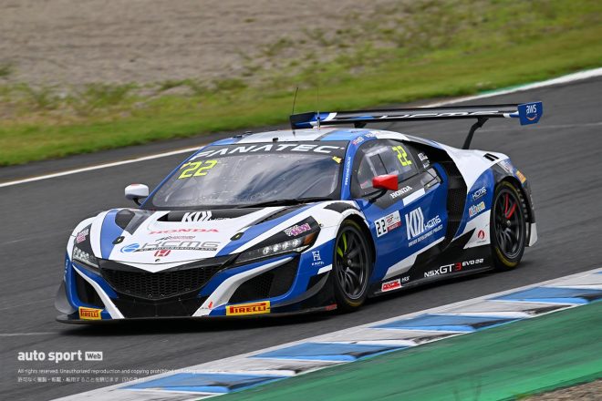 22 GT3 Pro-Am KCMG ホンダNSX GT3 EVO P.イップ／E.リベラティ