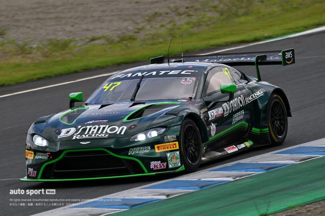 47 GT3 Pro-Am Dステーション・レーシング アストンマーティン・バンテージAMR GT3 星野敏／藤井誠暢