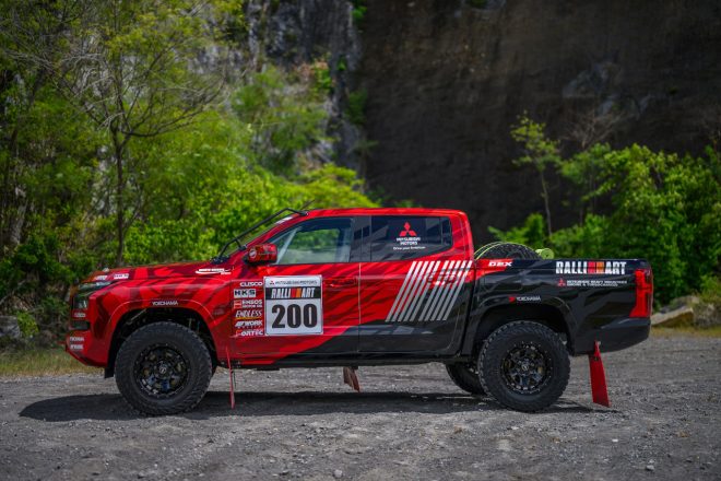 ベース車の寸法は5320×1865×1795mmで全長が先代比プラス15mm、全幅は50mmのプラス。ホイールベースは130mm伸びて3130mmとなっている。