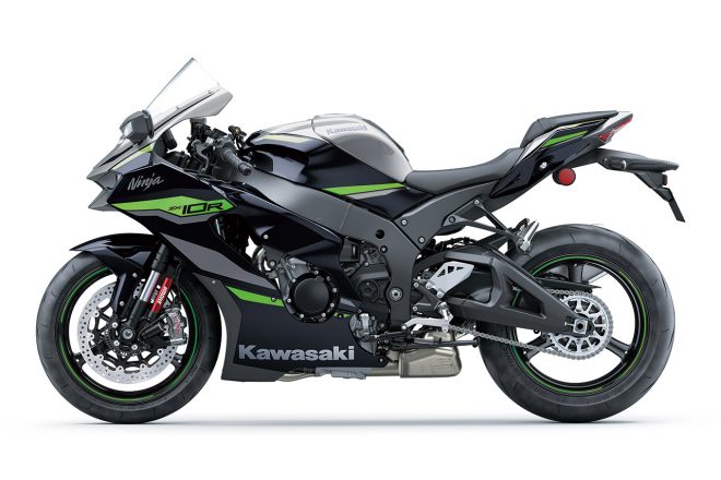 カワサキ『NInja ZX-10R』（メタリックグラファイトグレー×メタリックディアブロブラック）