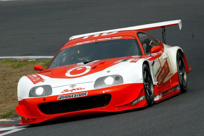 2002 auセルモスープラ 竹内浩典／立川祐路