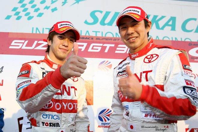 2005年の立川祐路と高木虎之介