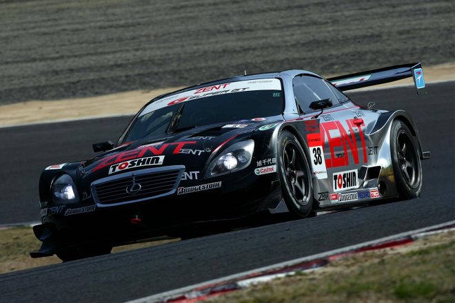 2007 ZENT CERUMO SC430 立川祐路／高木虎之介