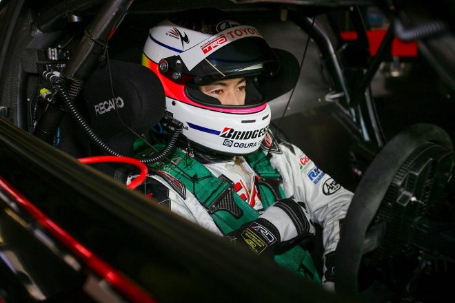 2007年の立川祐路。ヘルメットカラーはこの色が基本形。