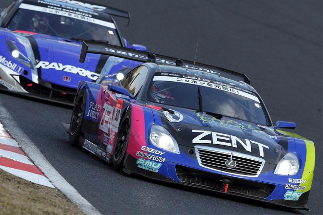 2012 ZENT CERUMO SC430 立川祐路／平手晃平