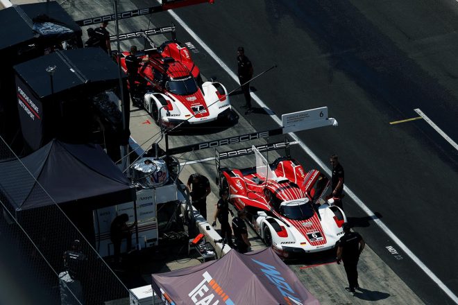 ポルシェ・ペンスキー・モータースポーツの2台のポルシェ963