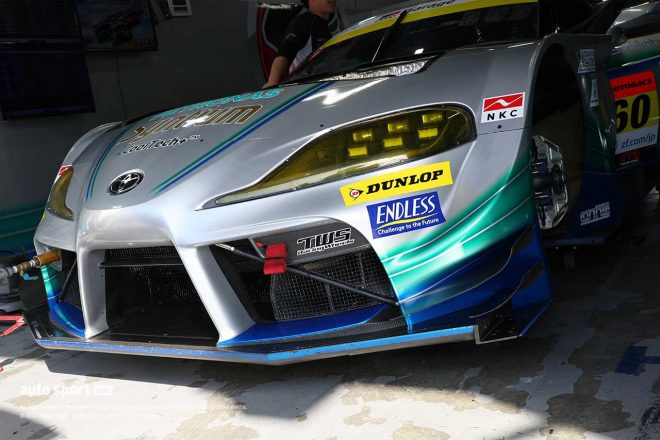 Syntium LMcorsa GR Supra GTのフロントバンパーとフェンダー