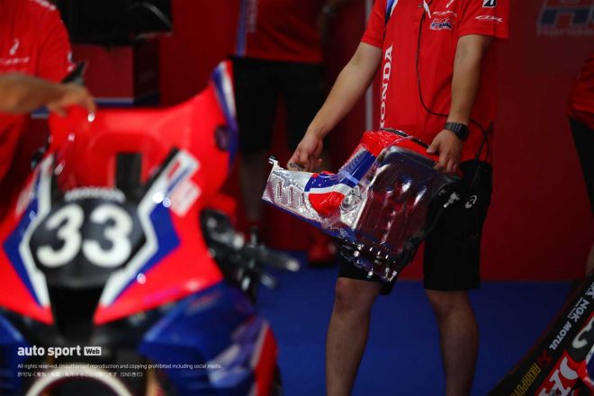 2023鈴鹿8耐：Team HRC with 日本郵便のホンダCBR1000RR-R FIREBLADE SP