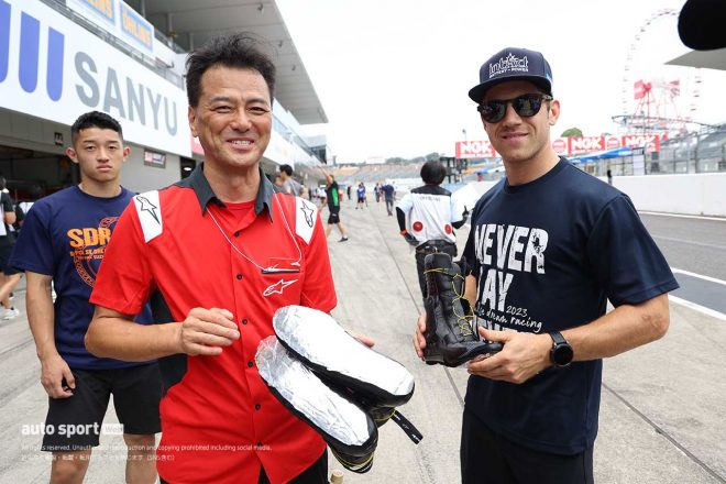 alpinestarsの鈴鹿8耐専用ブーツ