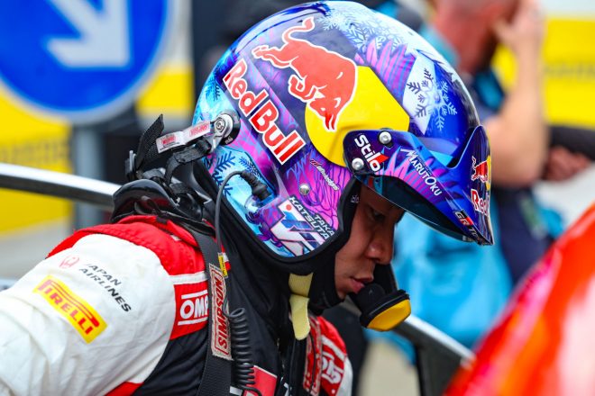 第2の“ホームラリー”にスペシャルカラーのヘルメットで参戦している勝田貴元（TOYOTA GAZOO Racing WRT）　2023年WRC第9戦ラリー・フィンランド