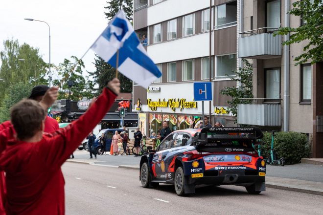 デイリタイアとなったエサペッカ・ラッピ（ヒョンデi20 Nラリー1）　2023年WRC第9戦ラリー・フィンランド