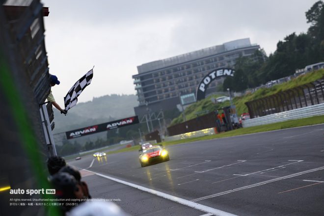 2023スーパーGT第4戦富士　GAINER TANAX GT-R（富田竜一郎／石川京侍／塩津佑介）