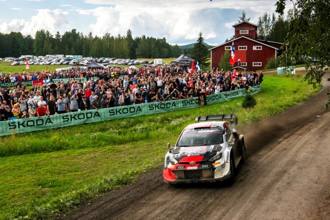 母国のファンの前で1戦限定のWRCドライバー復帰を果たし、総合5位でラリーを完走したヤリ-マティ・ラトバラ（トヨタGRヤリス・ラリー1）