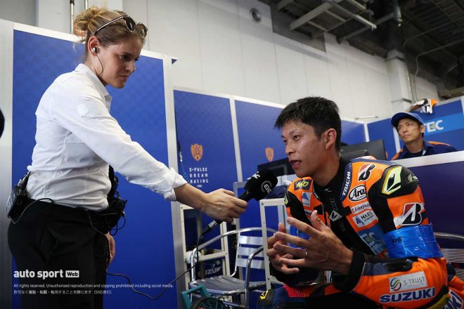 2023鈴鹿8耐：英語でインタビューに答える渥美心（S-PULSE DREAM RACING-ITEC）