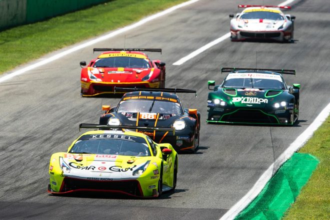 2023WEC第5戦モンツァ　LM-GTE Amの序盤の争い。第6戦富士では日本人が乗る3台の争いが見られるか。