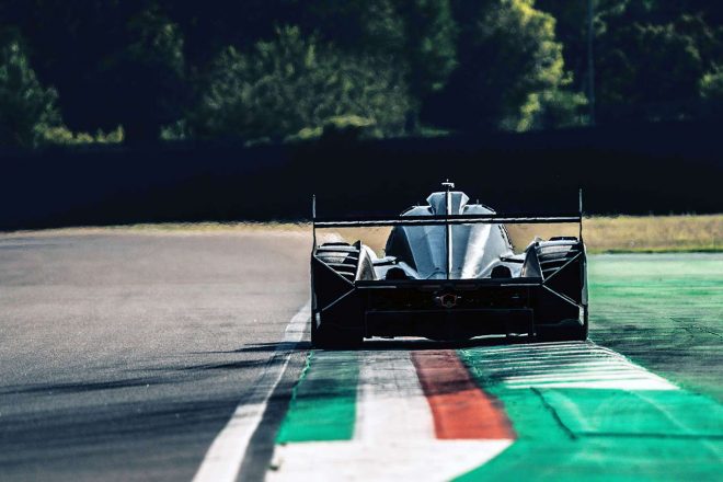 2023年8月、欧州での実走テストをスタートさせたランボルギーニSC63