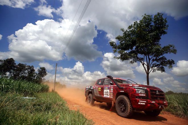 田口勝彦／保井隆宏組112号車ミツビシ・トライトン（チーム三菱ラリーアート）　アジアクロスカントリーラリー2023