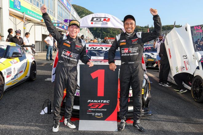GT4ジャパン岡山　レース1を逆転で制したハリダルマ・マノッポ／野中誠太組
