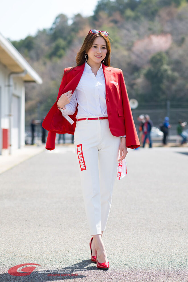 密照幸映 Ambassadeur de MOTUL 2025年/スーパーGTの写真①