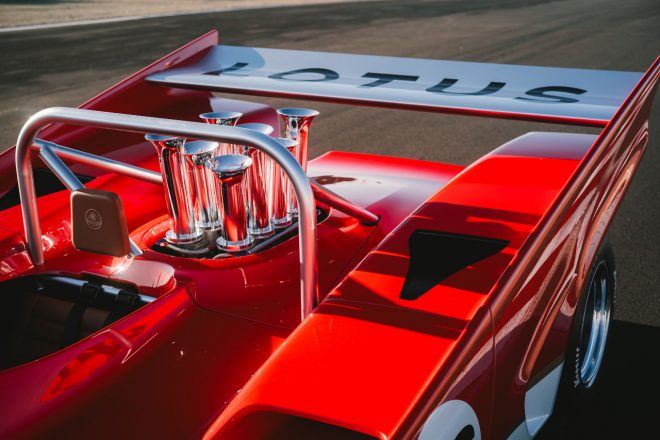 カンナム（Can-Am）を象徴するエアインテーク“トランペット”を装備するV8プッシュロッドエンジン