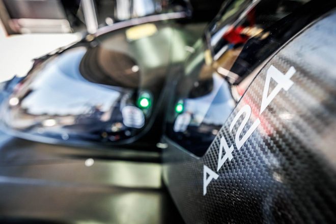 2023年8月にシェイクダウンされたアルピーヌA424