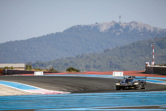 2023年8月、ポール・リカールで開発テストを行うアルピーヌA424