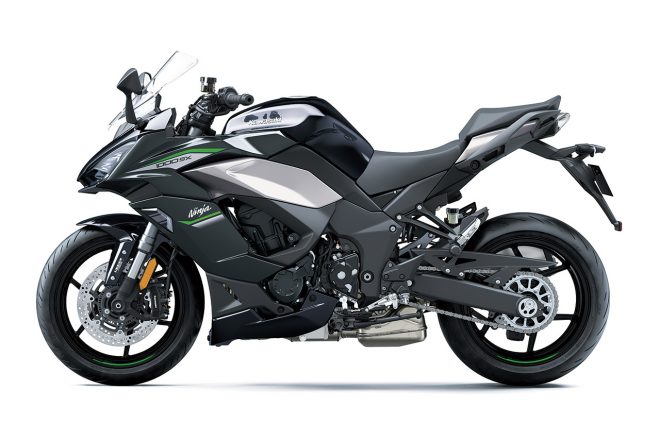 カワサキNinja1000SX（メタリックディアブロブラック×メタリックファントムシルバー）