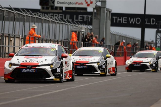 ロリー・ブッチャー(TOYOTA GAZOO Racing UK/トヨタ・カローラGRスポーツ)は、今季3台体制を敷くスピードワークス・モータースポーツ(SWM)の連携強化を勝因に挙げた