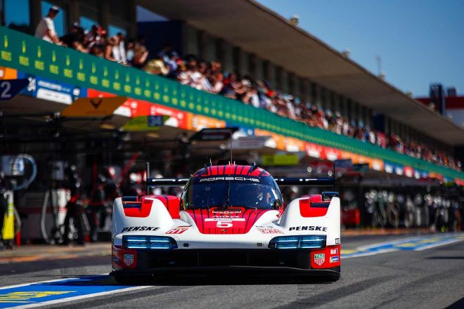 ポルシェ・ペンスキー・モータースポーツの5号車ポルシェ963