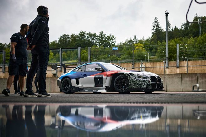 BMW M4 GT3の“EVO”パッケージ開発車両