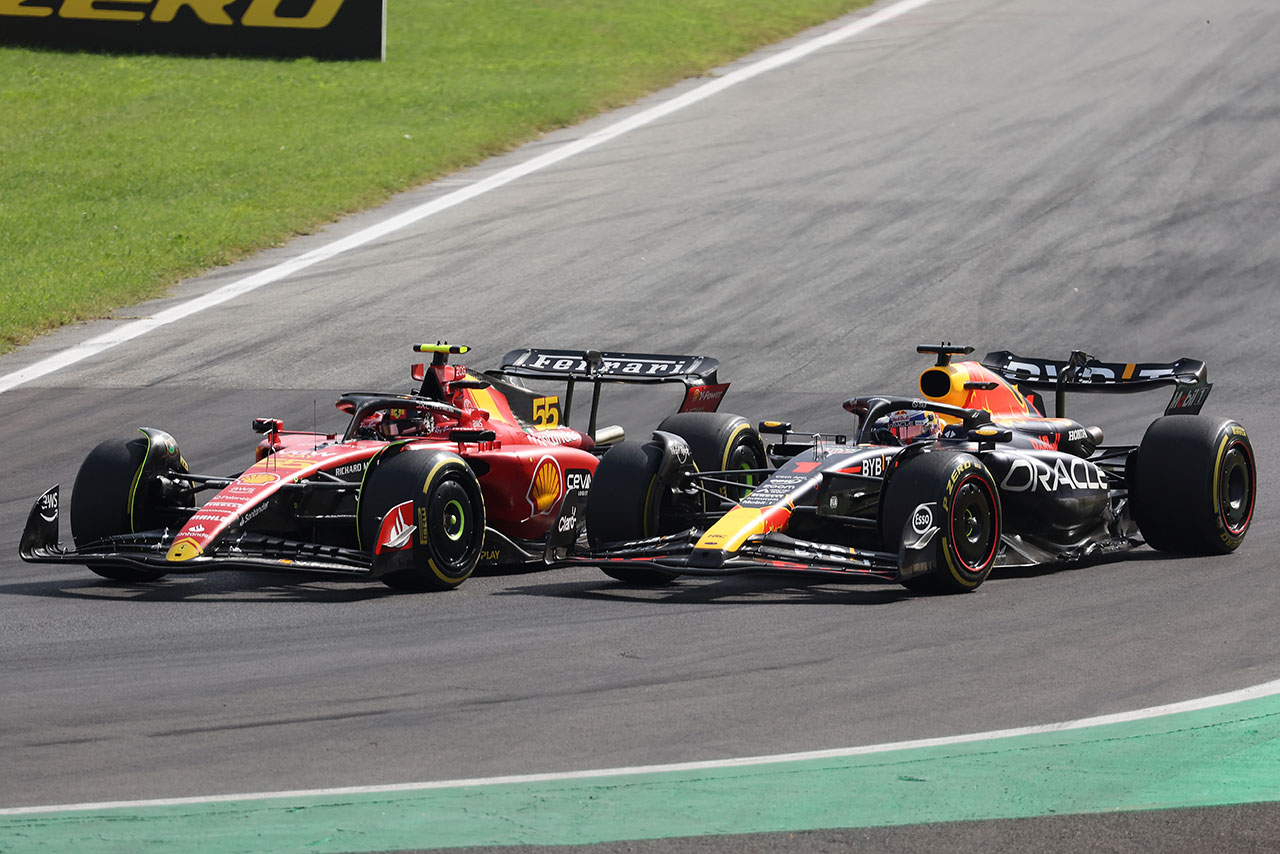 カルロス・サインツ（フェラーリ）＆マックス・フェルスタッペン（レッドブル）