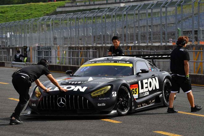 65号車LEON PYRAMID AMG