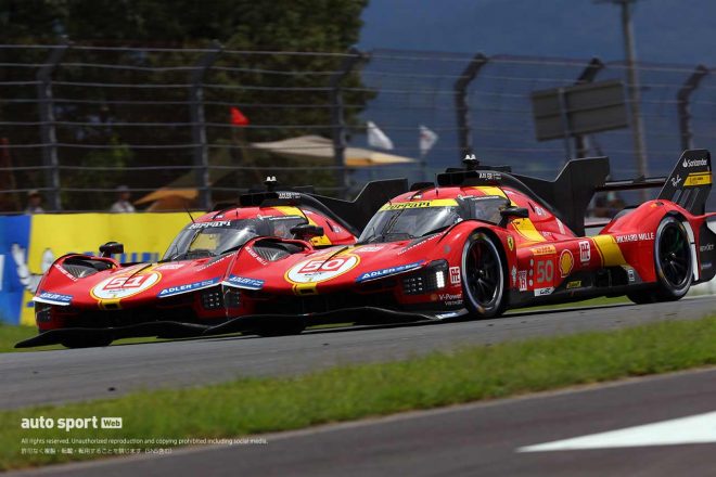 2台のフェラーリ499P