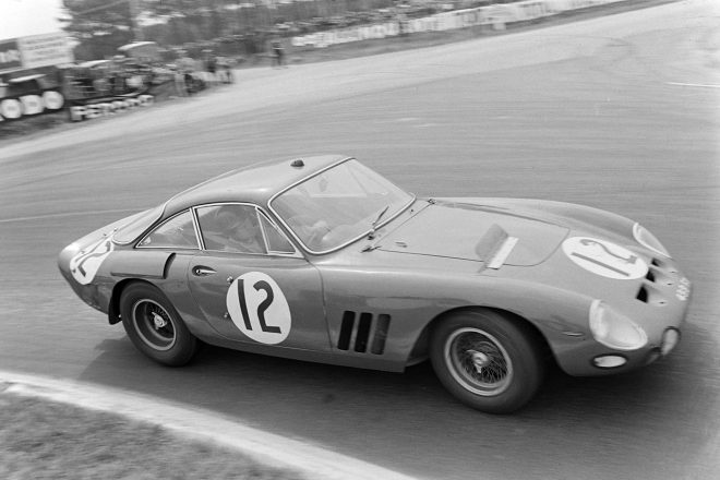 1963年ル・マン24時間レースでマラネロ・コンセッショネアーズのフェラーリ・330LMBを駆りクラス優勝を飾ったジャック・シアーズ