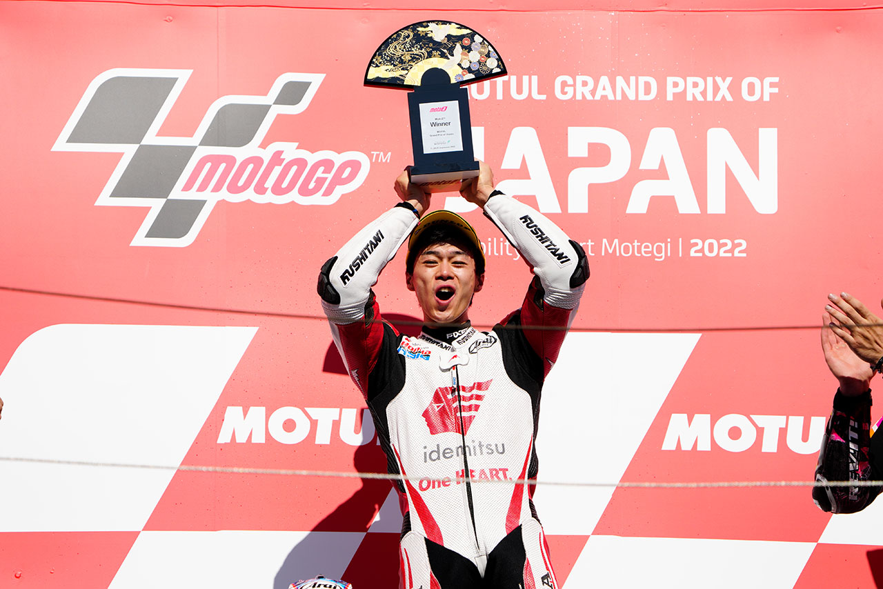 2022MotoGP第16戦日本GP Moto2決勝で優勝した小椋藍（IDEMITSU Honda Team Asia）