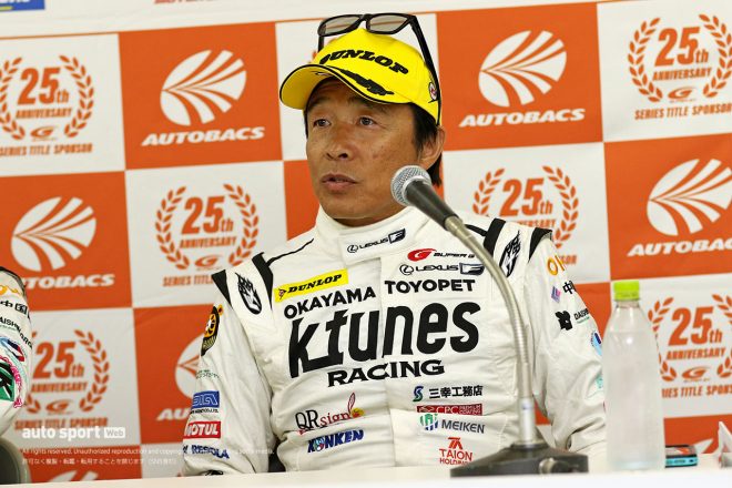 ポールポジションを獲得した高木真一（K-tunes RC F GT3）