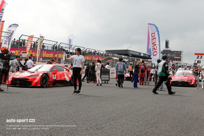2023スーパーGT第6戦SUGO　グリッドウォークの様子