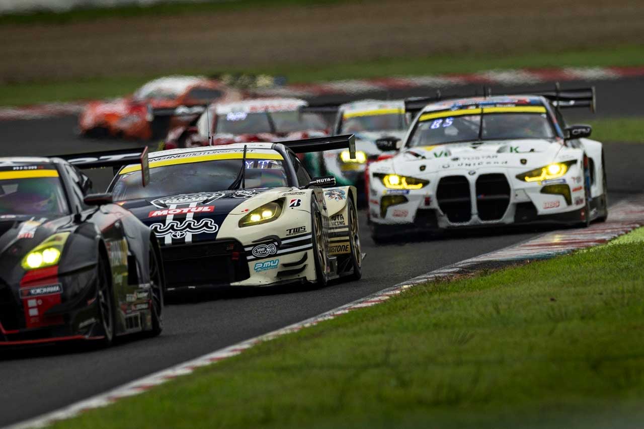 2023スーパーGT第6戦SUGO　muta Racing GR86 GT（堤優威／平良響）