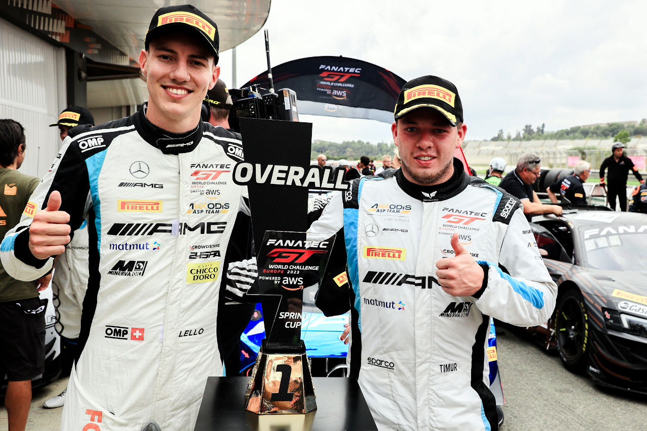 スプリントカップ4勝目をマークしたラファエル・マルチェッロ／ティムール・ボグスラフスキー組（アコーディスASPチーム）　2023年GTワールドチャレンジ・ヨーロッパ第8戦バレンシア