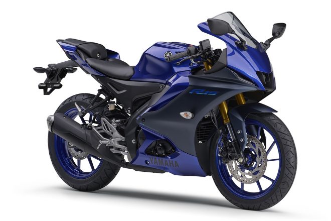 ヤマハYZF-R15 ABS（ディープパープリッシュブルーメタリックC）