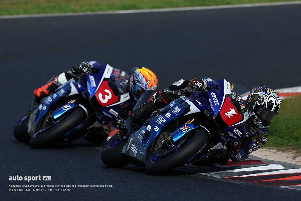 中須賀克行（YAMAHA FACTORY RACING TEAM）、岡本裕生（YAMAHA FACTORY RACING TEAM 2）／2023全日本ロード第7戦岡山 JSB1000 決勝