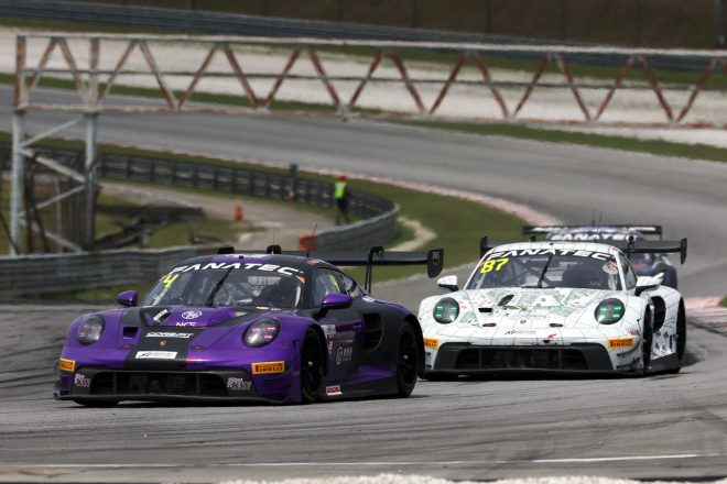 レース2でワン・ツー・フィニッシュを飾ったR＆Bレーシング