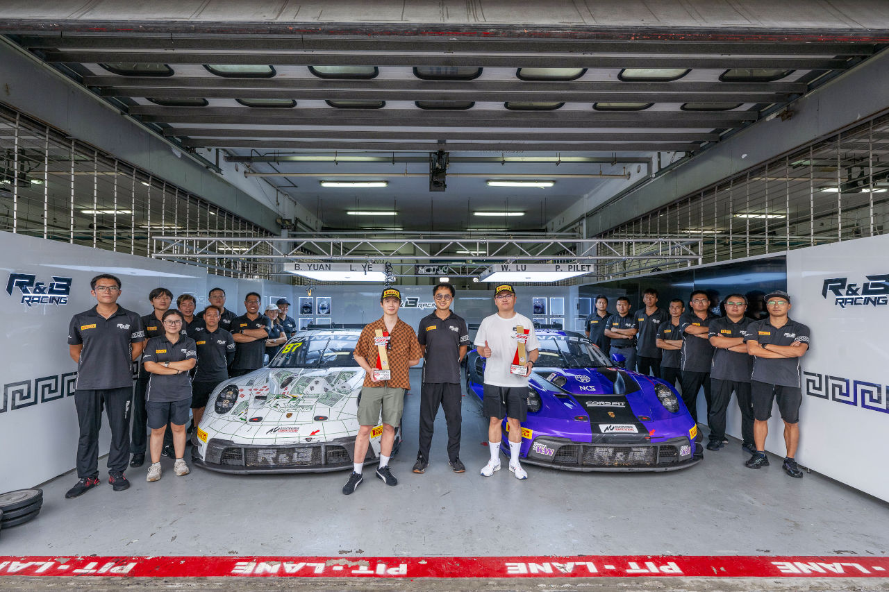 2023年シーズンのGT3チームズチャンピオンシップを獲得したR＆Bレーシング