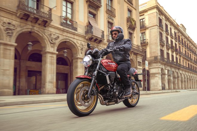 カワサキ Z650RS