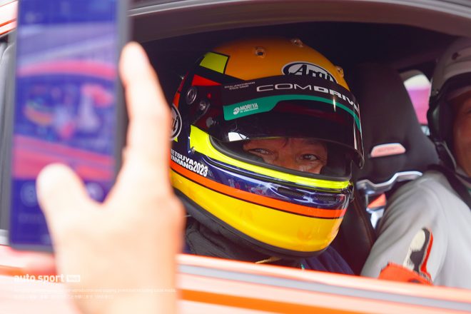 2023年F1第17戦日本GP　ピレリ・ホットラップでアルピーヌA110のドライバーを務めた山野哲也