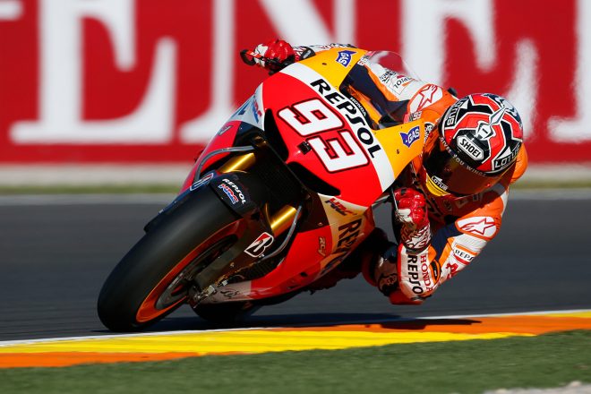 レプソル・ホンダに加入した2013年はデビューイヤーで18戦中6勝を達成する