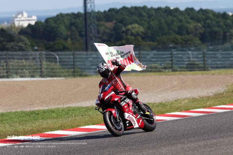 前田恵助(Team GYTR)/2023全日本ロード第8戦鈴鹿 ST1000 レース2 | autosport web
