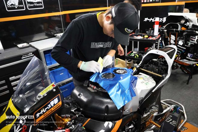チーム・スズキ・エクスターのカラーリングでを纏うAutoRace Ube Racing TeamのスズキGSX-R1000R／2023全日本ロード第8戦鈴鹿 レース2